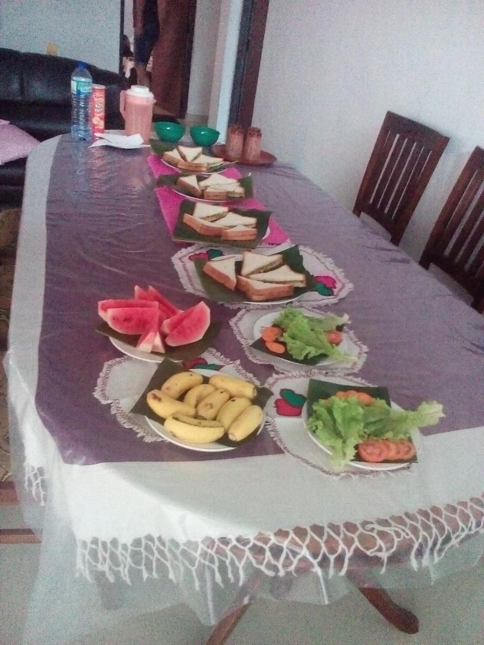 Dreamscape Home Stay Kandy Bagian luar foto